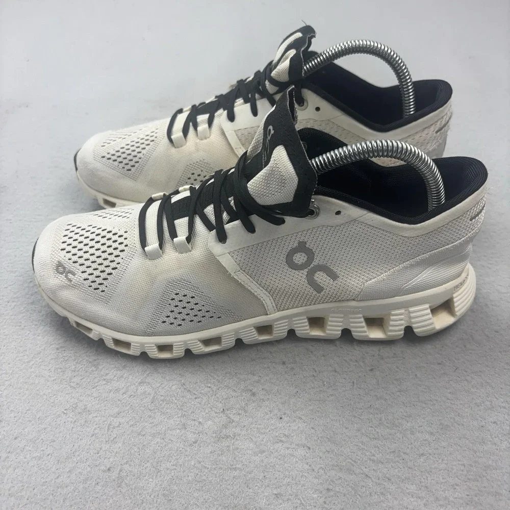 On Cloud Shoes Womens Size 8.5 White CloudTec Running Sneakers Athletic Mesh